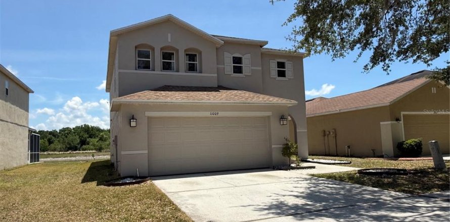 Casa en Riverview, Florida 4 dormitorios, 200.11 m2 № 2103382
