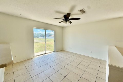 Casa en alquiler en Riverview, Florida, 4 dormitorios, 200.11 m2 № 2103382 - foto 5