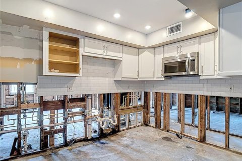 Villa ou maison à vendre à Tampa, Floride: 4 chambres, 237.83 m2 № 1776899 - photo 29
