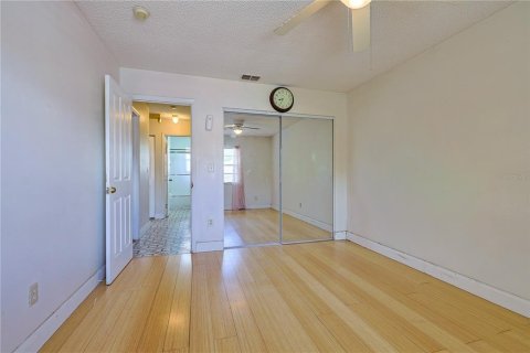 House in Ocala, Florida 3 bedrooms, 114.08 sq.m. № 1914260 - photo 13