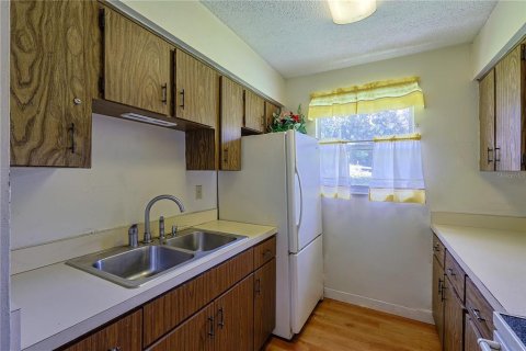 House in Ocala, Florida 3 bedrooms, 114.08 sq.m. № 1914260 - photo 10