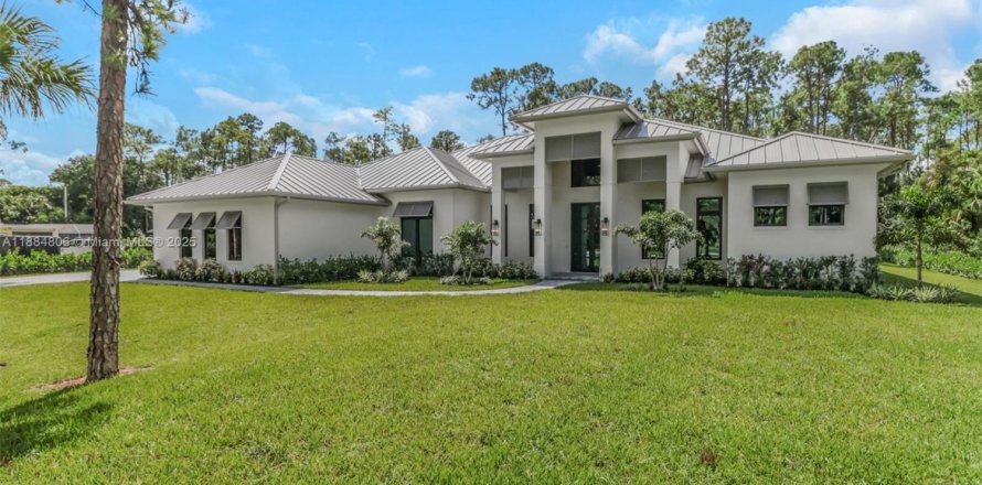 House in Naples, Florida 6 bedrooms, 466.37 sq.m. № 1930365