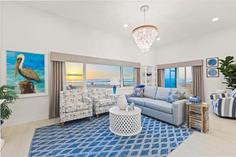 Condo in Sarasota, Florida, 2 bedrooms  № 2238667 - photo 9