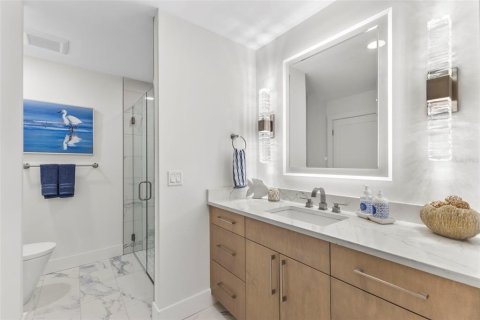 Condo in Sarasota, Florida, 2 bedrooms  № 2238667 - photo 30