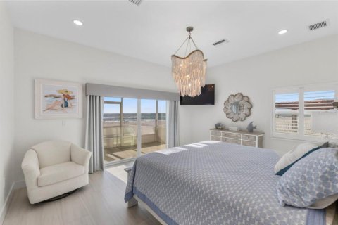 Condo in Sarasota, Florida, 2 bedrooms  № 2238667 - photo 24