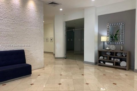 Copropriété à louer à Miami Beach, Floride: 47.84 m2 № 1959250 - photo 19