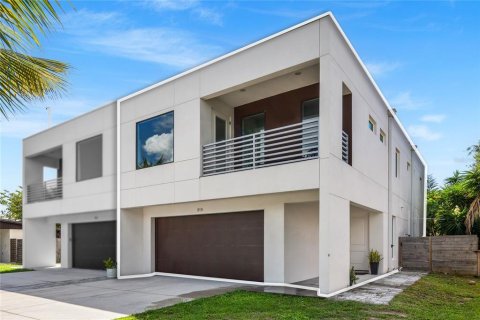 Apartamento en alquiler en Cape Canaveral, Florida, 3 dormitorios, 204.38 m2 № 1912395 - foto 3
