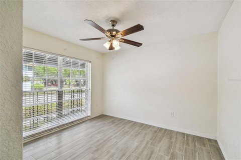 Condominio en alquiler en Tampa, Florida, 2 dormitorios, 79.71 m2 № 1904152 - foto 23