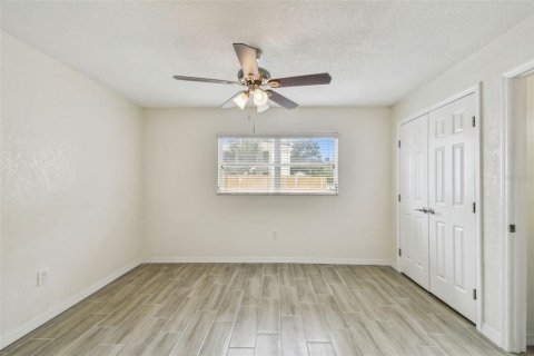Condominio en alquiler en Tampa, Florida, 2 dormitorios, 79.71 m2 № 1904152 - foto 24