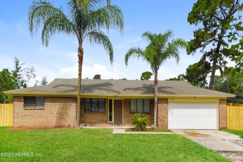 Casa en alquiler en Jacksonville, Florida, 3 dormitorios, 149.94 m2 № 769877 - foto 1