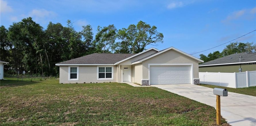 Casa en Ocala, Florida 3 dormitorios, 134.99 m2 № 1781210