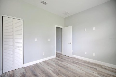 House in Avon Park, Florida 3 bedrooms, 141.58 sq.m. № 1637038 - photo 29