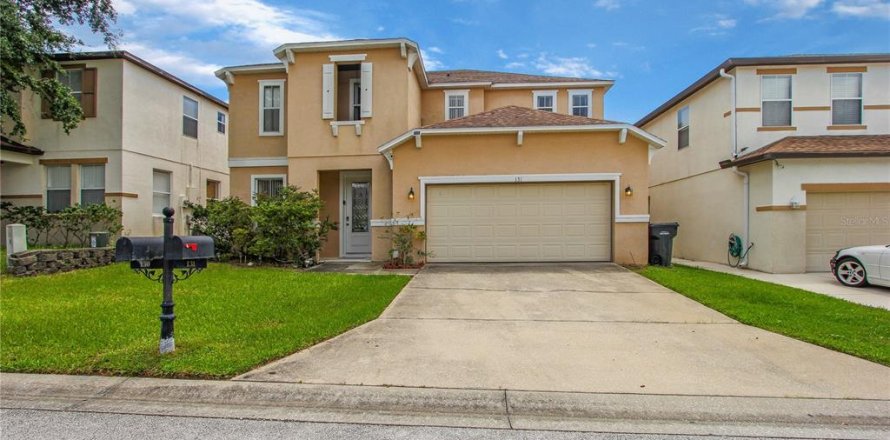 Villa ou maison à Davenport, Floride 4 chambres, 236.9 m2 № 1800444