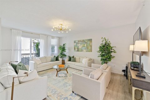 Adosado en alquiler en Hallandale Beach, Florida, 3 dormitorios, 146.79 m2 № 2019590 - foto 4