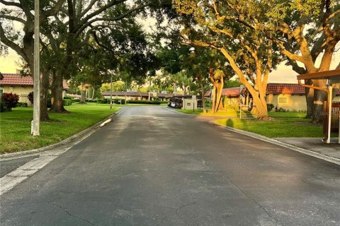 Condo in Dunedin, Florida, 1 bedroom  № 1886882 - photo 7