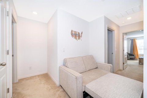 Townhouse in Davenport, Florida 3 bedrooms, 200.67 sq.m. № 2218589 - photo 17