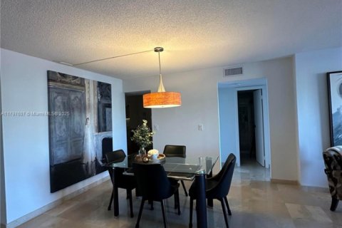 Copropriété à louer à Hollywood, Floride: 2 chambres № 1960371 - photo 11