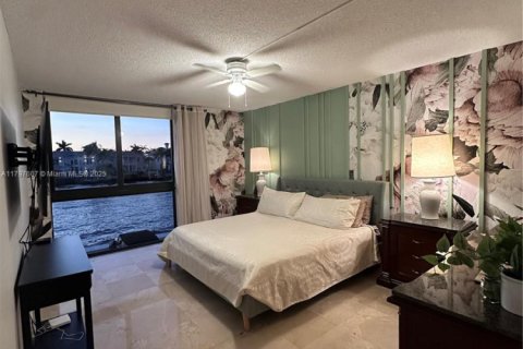 Copropriété à louer à Hollywood, Floride: 2 chambres № 1960371 - photo 17