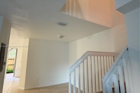 House in Homestead, Florida 3 bedrooms, 132.2 sq.m. № 1940254 - photo 8