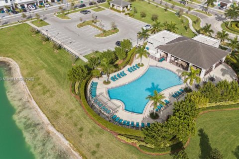 Townhouse in Homestead, Florida 3 bedrooms, 142.14 sq.m. № 1953805 - photo 5