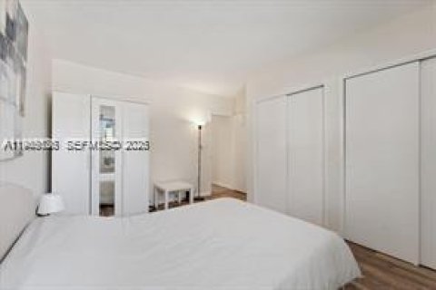 Condominio en alquiler en North Miami Beach, Florida, 1 dormitorio, 60.2 m2 № 2027067 - foto 12