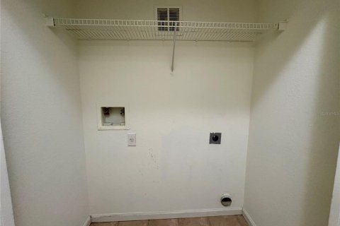 Condominio en alquiler en Palm Harbor, Florida, 2 dormitorios, 100.8 m2 № 2112226 - foto 18