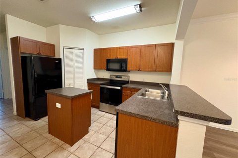 Condominio en alquiler en Palm Harbor, Florida, 2 dormitorios, 100.8 m2 № 2112226 - foto 6