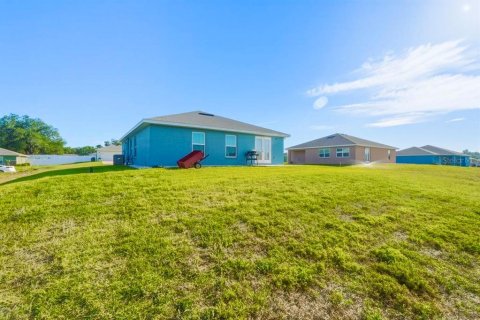 House in Inverness, Florida 2 bedrooms, 99.68 sq.m. № 2217632 - photo 4