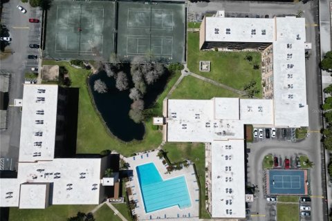 Condo in Tampa, Florida, 1 bedroom  № 1894401 - photo 26
