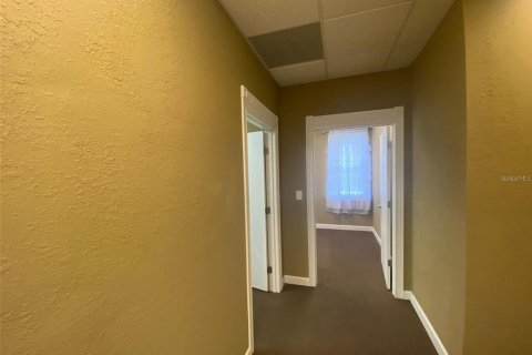 Commercial property in Orlando, Florida 92.9 sq.m. № 1793651 - photo 8