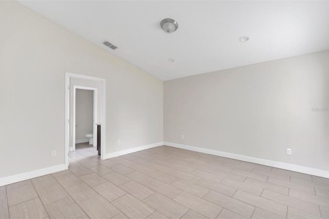 Villa ou maison à vendre à Deltona, Floride: 3 chambres, 138.8 m2 № 1909188 - photo 10
