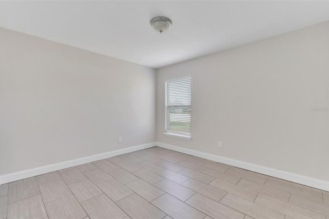 Villa ou maison à vendre à Deltona, Floride: 3 chambres, 138.8 m2 № 1909188 - photo 14