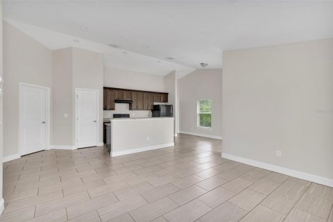 Villa ou maison à vendre à Deltona, Floride: 3 chambres, 138.8 m2 № 1909188 - photo 4