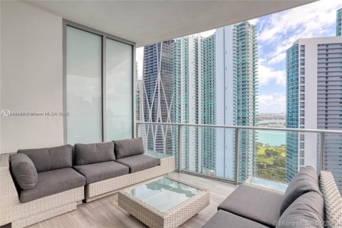 Condominio en venta en Miami, Florida, 1 dormitorio, 116.5 m2 № 1840877 - foto 22