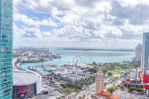 Condominio en venta en Miami, Florida, 1 dormitorio, 116.5 m2 № 1840877 - foto 28