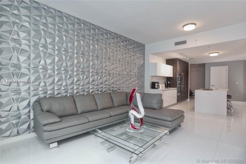 Condominio en venta en Miami, Florida, 1 dormitorio, 116.5 m2 № 1840877 - foto 11