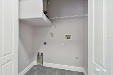 Adosado en venta en Tampa, Florida, 2 dormitorios, 157.56 m2 № 2350022 - foto 25