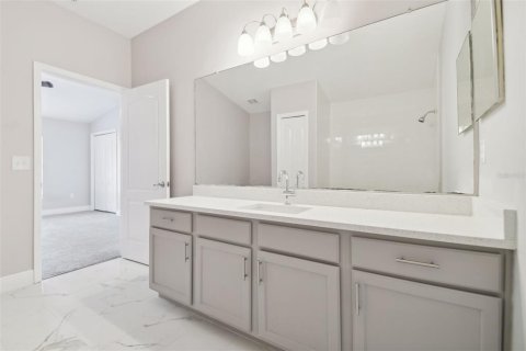 Adosado en venta en Tampa, Florida, 2 dormitorios, 157.56 m2 № 2350022 - foto 9