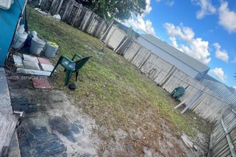 Adosado en venta en Miami Gardens, Florida, 3 dormitorios, 99.31 m2 № 2002237 - foto 10