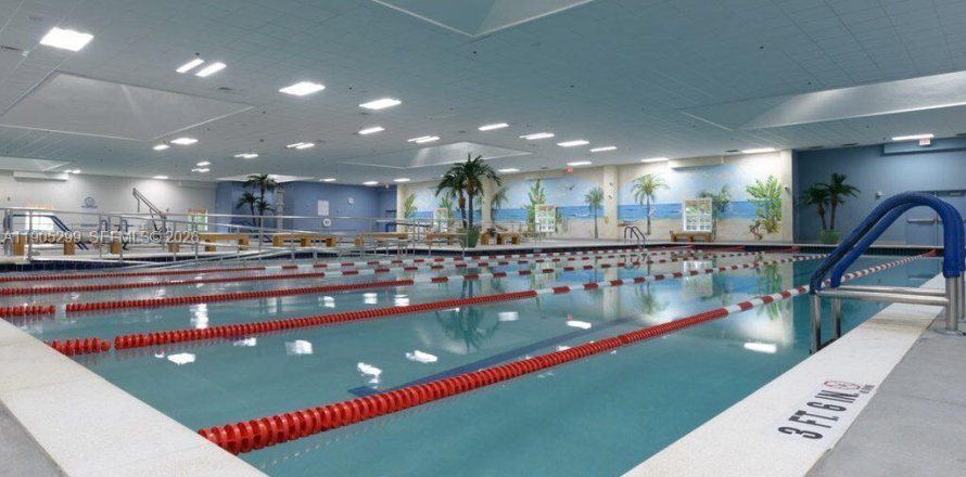 Кондоминиум с 2 спальнями в Делрей-Бич, Флорида № 2020533