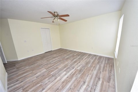 House in Brooksville, Florida 4 bedrooms, 214.51 sq.m. № 1907020 - photo 27