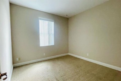 House in Winter Garden, Florida 4 bedrooms, 300.45 sq.m. № 1829352 - photo 8