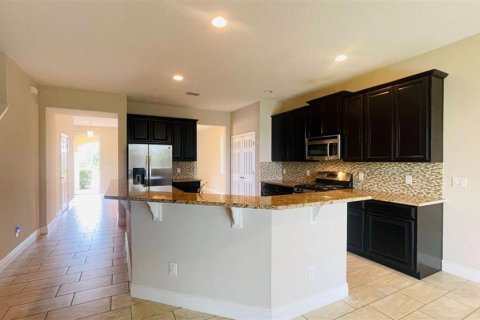House in Winter Garden, Florida 4 bedrooms, 300.45 sq.m. № 1829352 - photo 4
