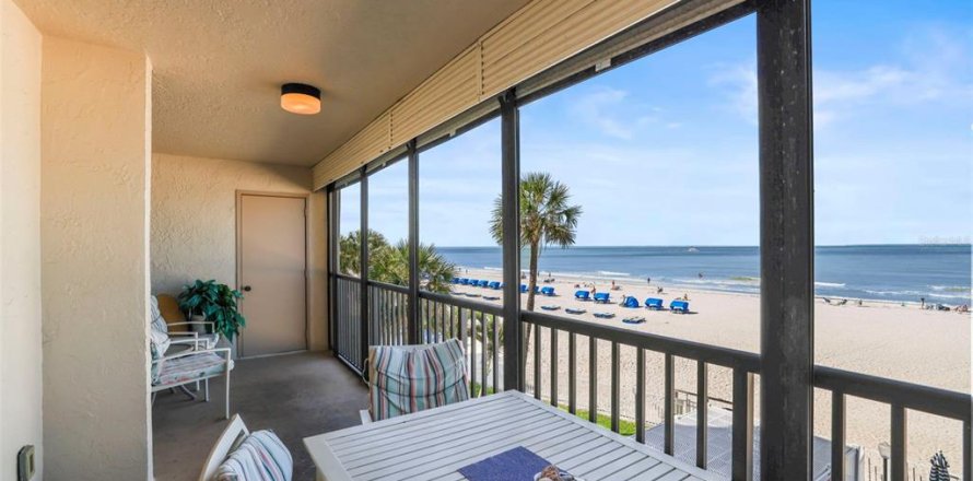 Condo in Indian Shores, Florida, 3 bedrooms  № 2123696