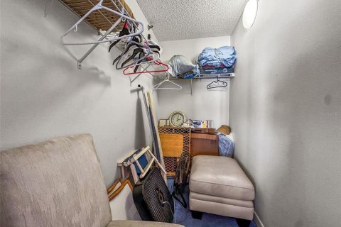 Condo in Indian Shores, Florida, 3 bedrooms  № 2123696 - photo 27