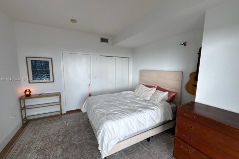 Copropriété à louer à Miami, Floride: 2 chambres, 102.1 m2 № 1999396 - photo 13