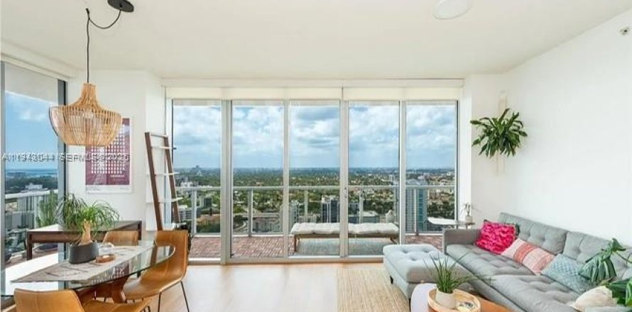 Condo à Miami, Floride, 2 chambres  № 1999396