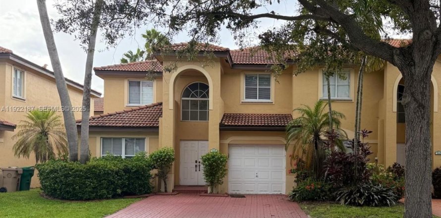 Touwnhouse à Davie, Floride 3 chambres, 155.24 m2 № 1982039