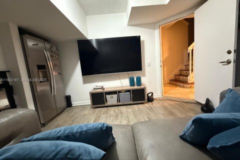 Touwnhouse à louer à Davie, Floride: 3 chambres, 155.24 m2 № 1982039 - photo 6
