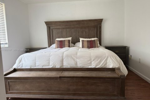 Touwnhouse à louer à Davie, Floride: 3 chambres, 155.24 m2 № 1982039 - photo 8